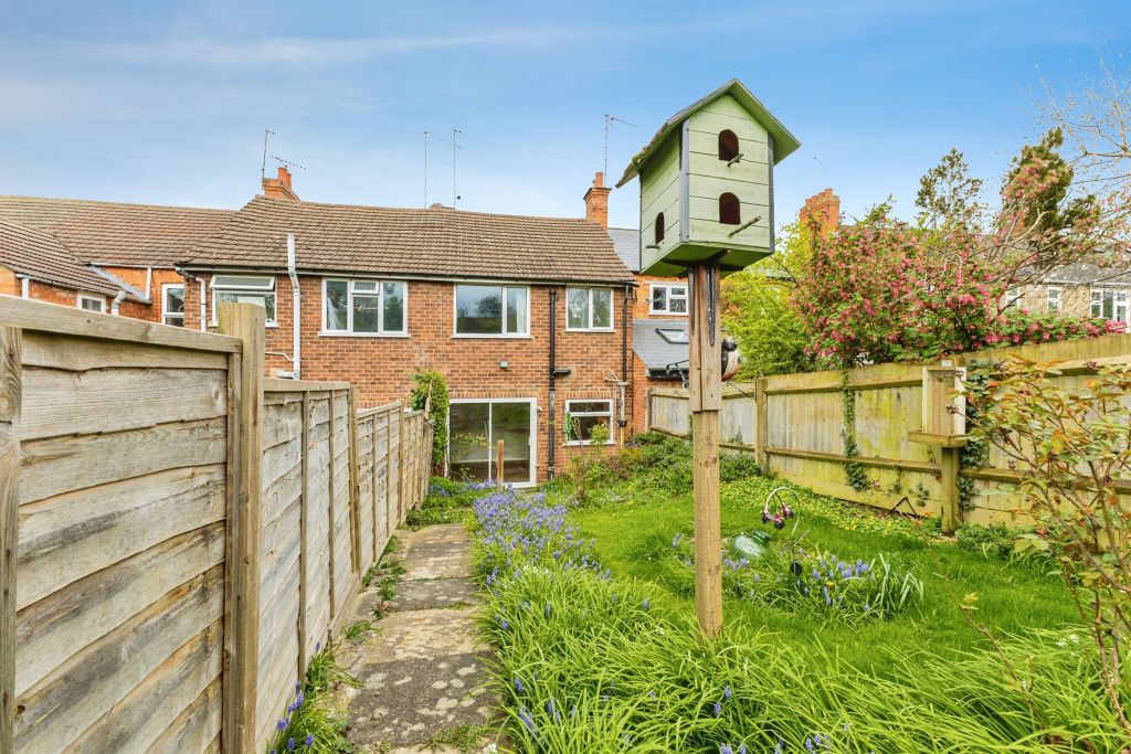 Property photo 2 of 18