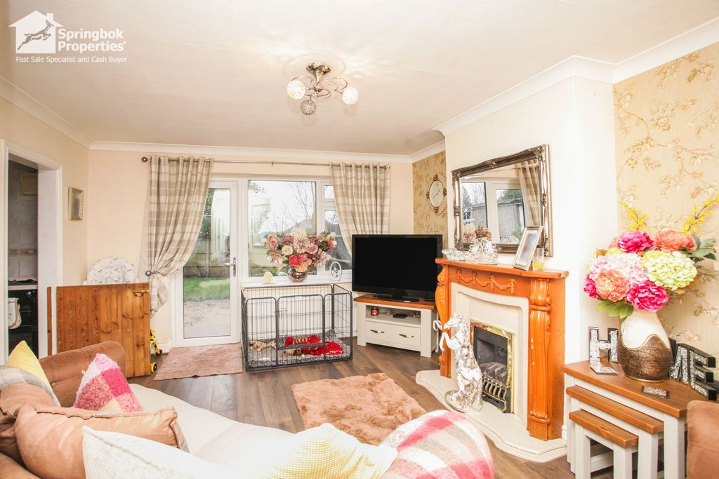 Property photo 2 of 17 Image 1