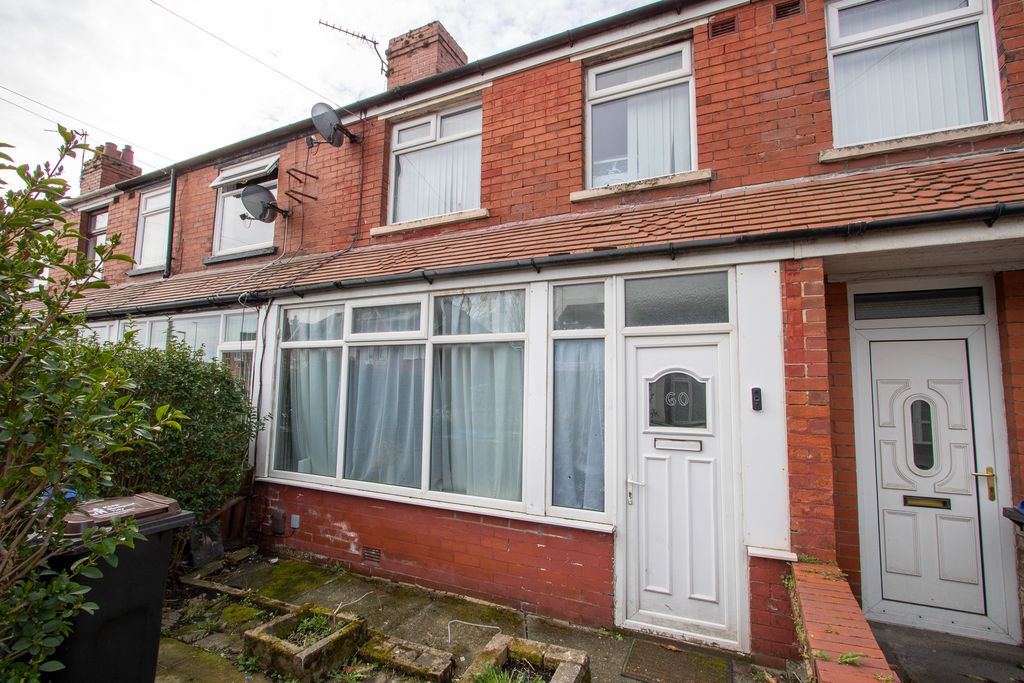 Property photo 1 of 20