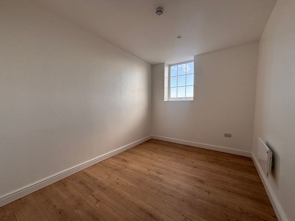 Property photo 3 of 7 Second Bedroom