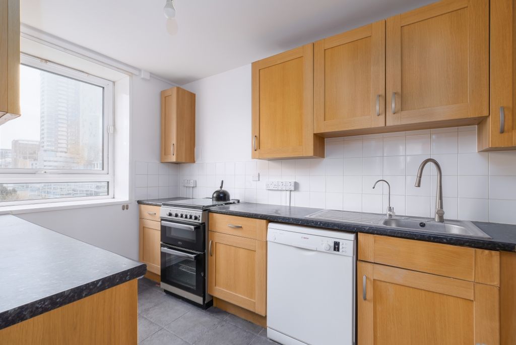 Property photo 3 of 15 Kitchen