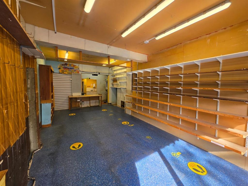 Property photo 2 of 5 148 Colney Road