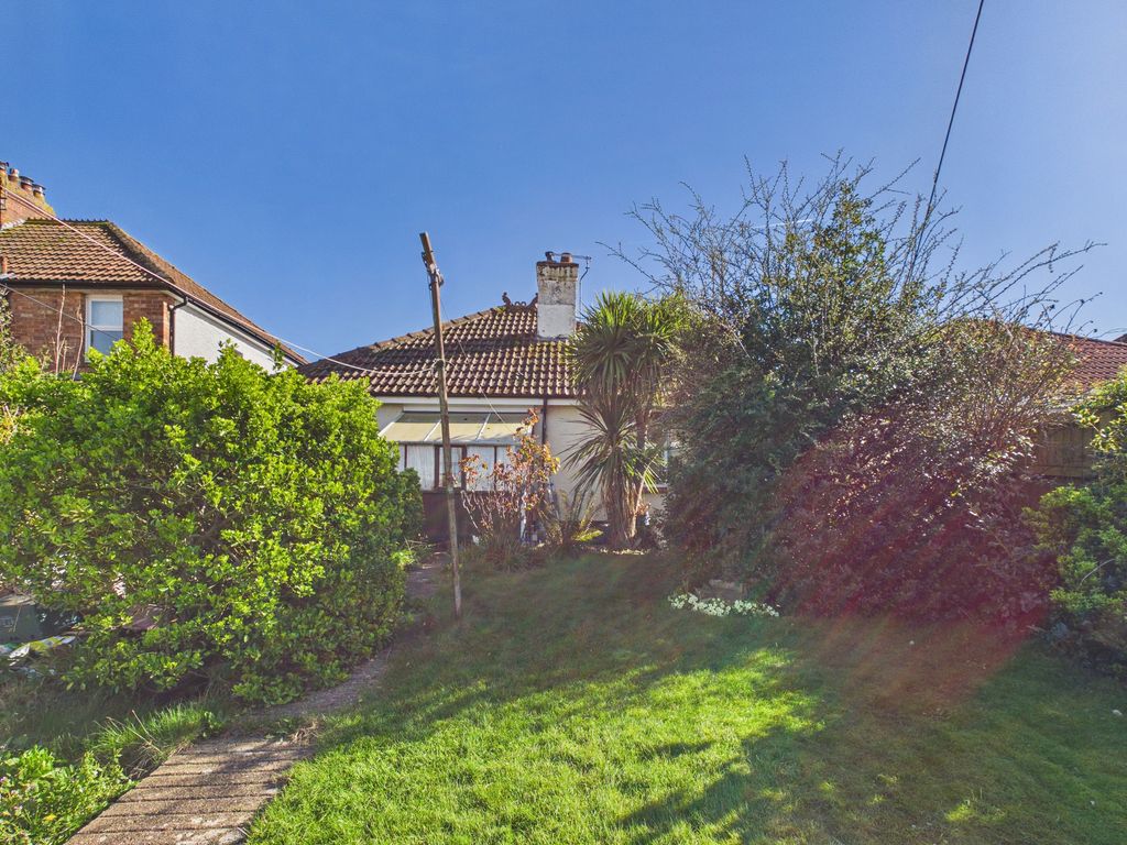 Property photo 2 of 14