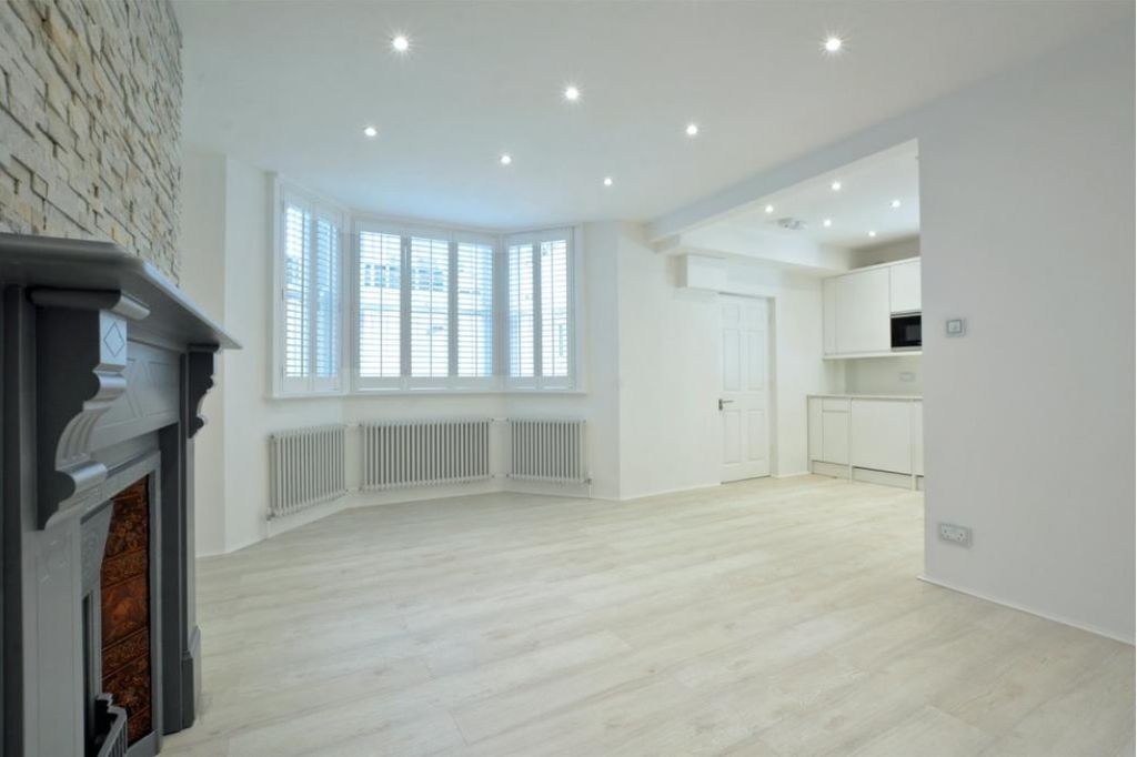 Property photo 3 of 16 Gallery