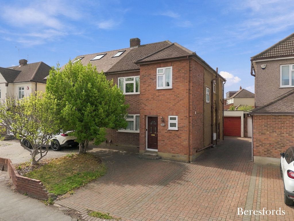 Property photo 1 of 33 Picture No. 03