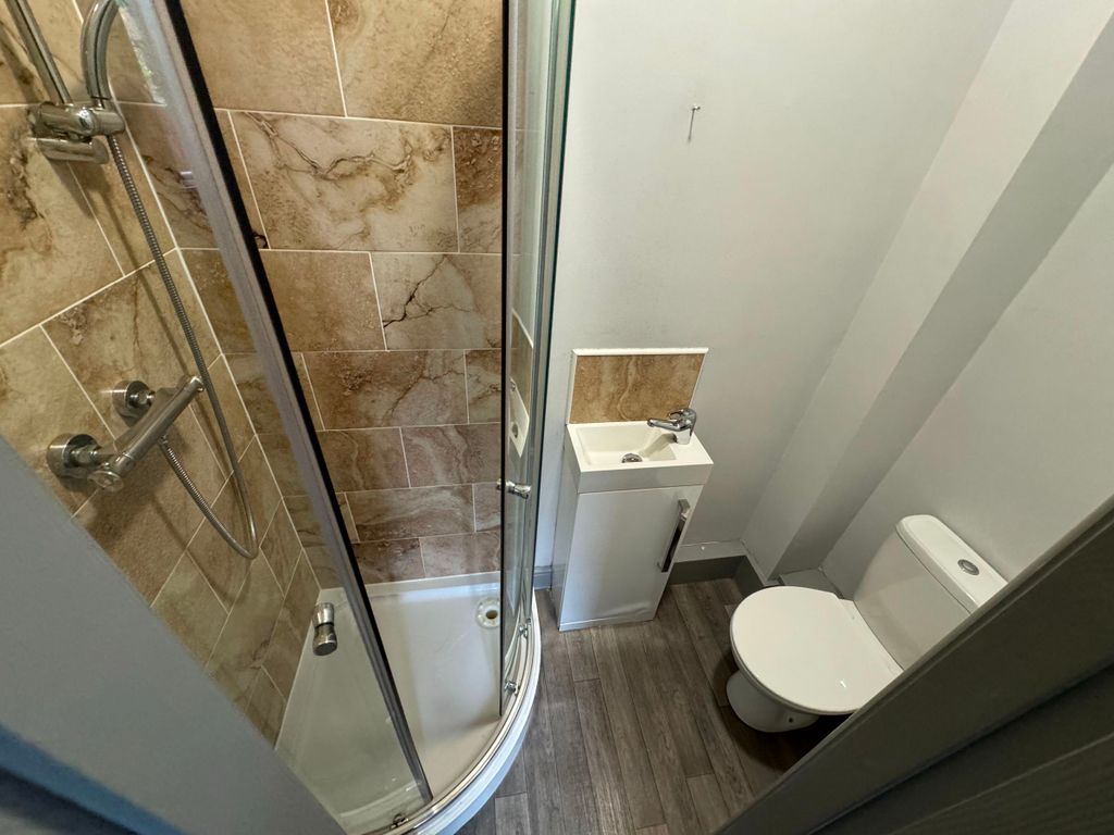Property photo 2 of 4