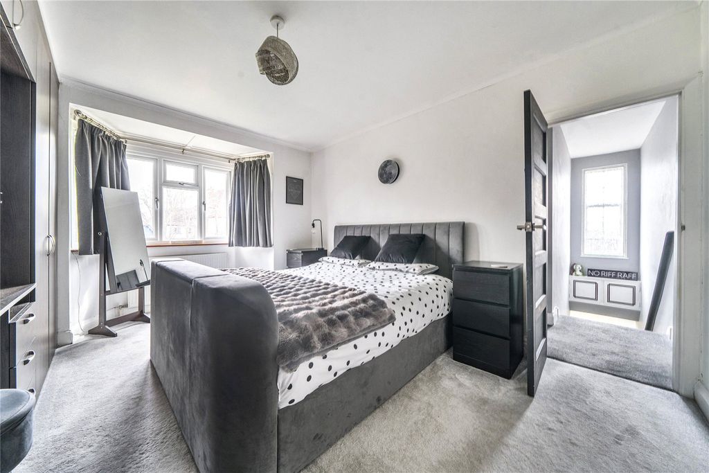 Property photo 3 of 13 Picture No. 20