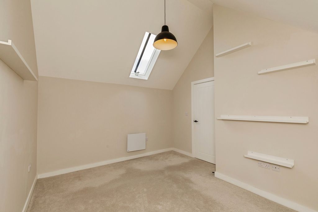 Additional image 9 of 2 bed flat to rentKingsgate House, Kingswood, Bristol BS15