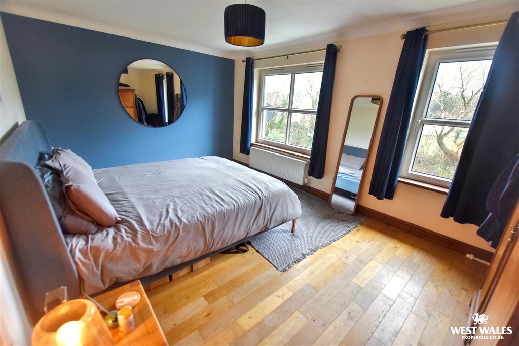 Property photo 3 of 19 5 (88).Jpg