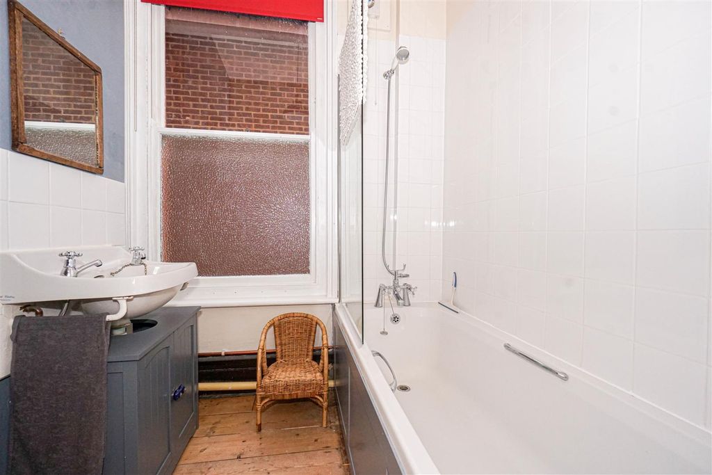 Additional image 19 of 4 bed maisonette for saleLower Park Road, Hastings TN34