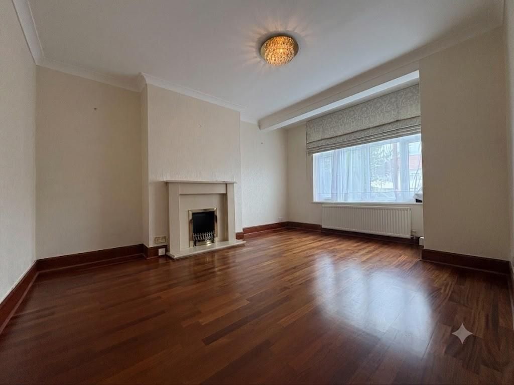 Property photo 2 of 12 Front Room.Jpg