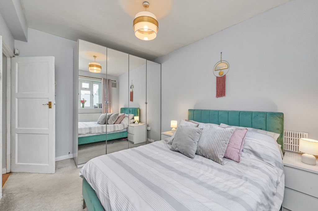 Property photo 2 of 12 Picture No. 09