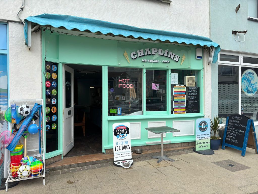 Property photo 1 of 7