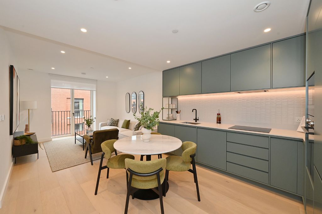 Property photo 2 of 21 P_Bxs_M2013_Prj002_N34.Jpg