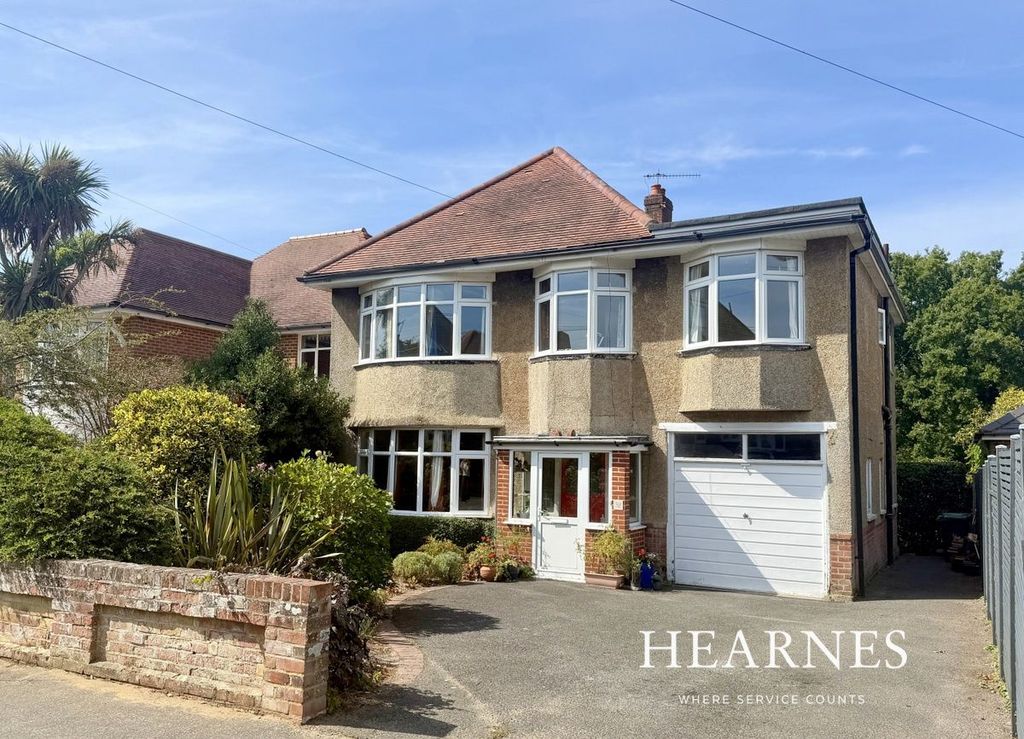 Property photo 1 of 34