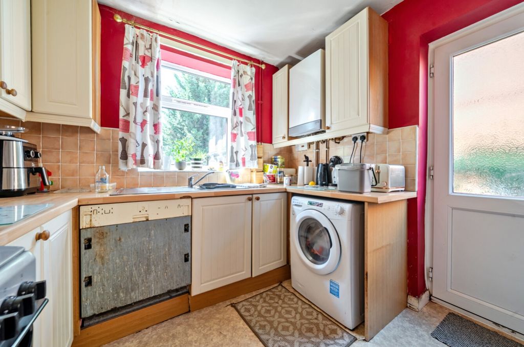 Property photo 3 of 22 1493274-2-6A518256E0374