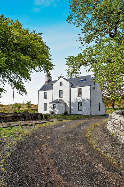 Property photo 1 of 22 Kensaleyre House
