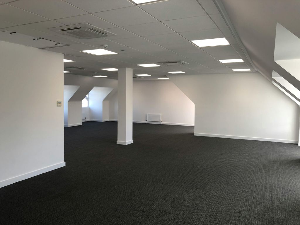 Property photo 3 of 6 Img1225.Jpg