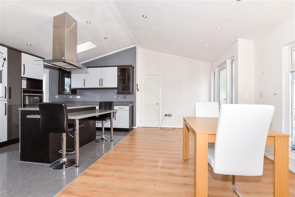 Property photo 3 of 9 Kitchen/Diner