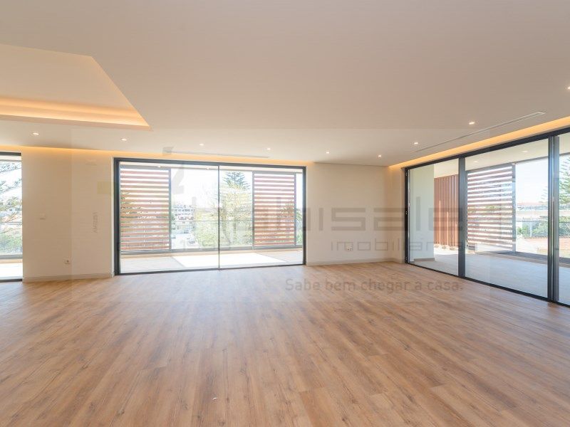 Property photo 2 of 47