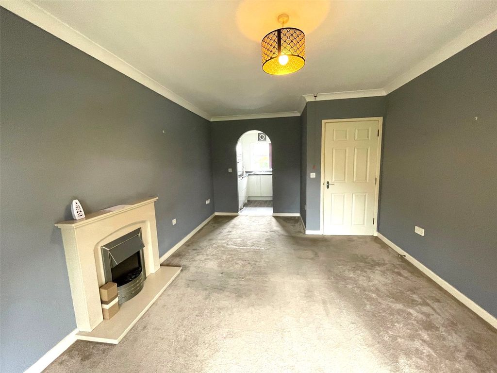 Property photo 3 of 16 Picture No. 05