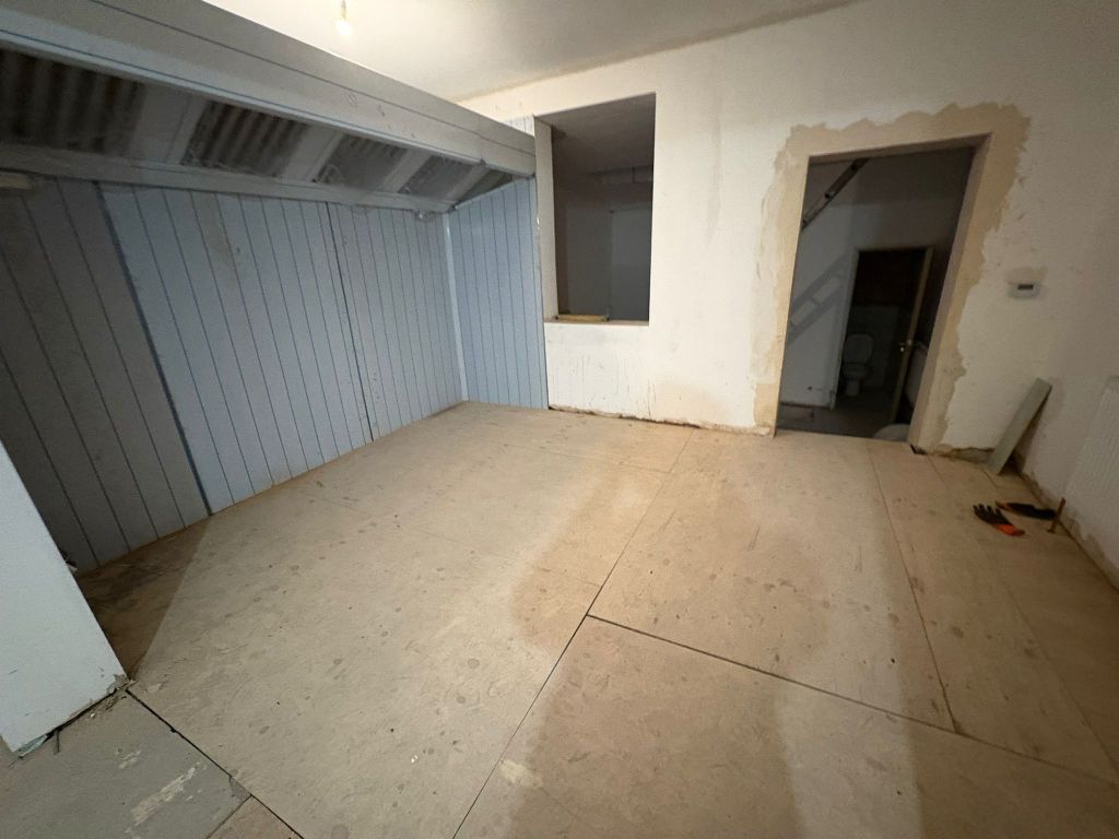 Property photo 2 of 3