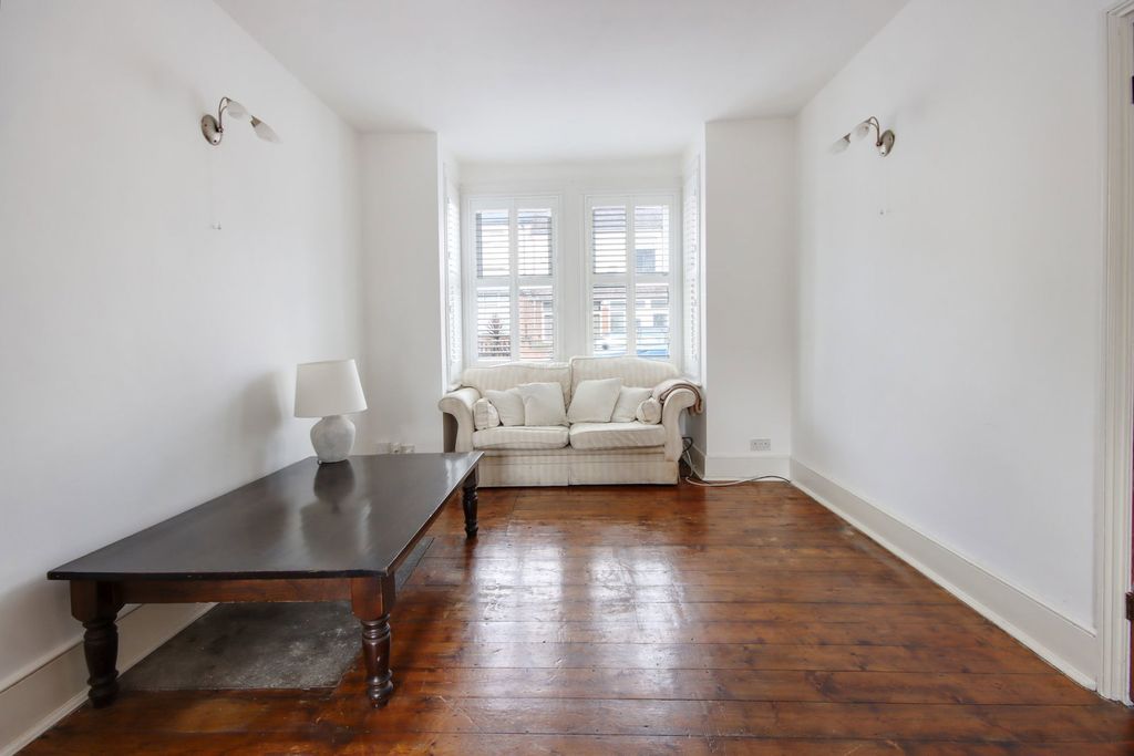 Property photo 2 of 16