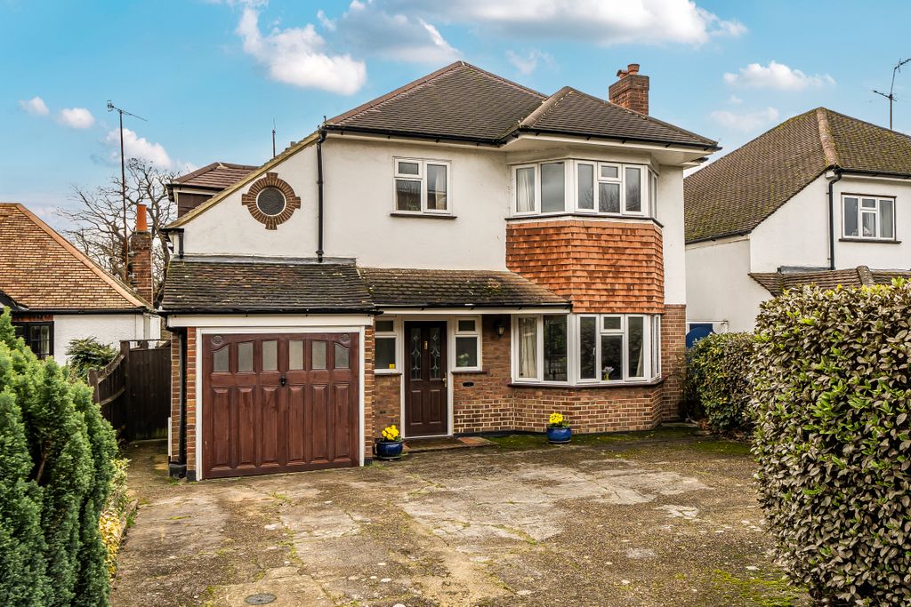 Property photo 1 of 17 3 Bedroom House For Sale