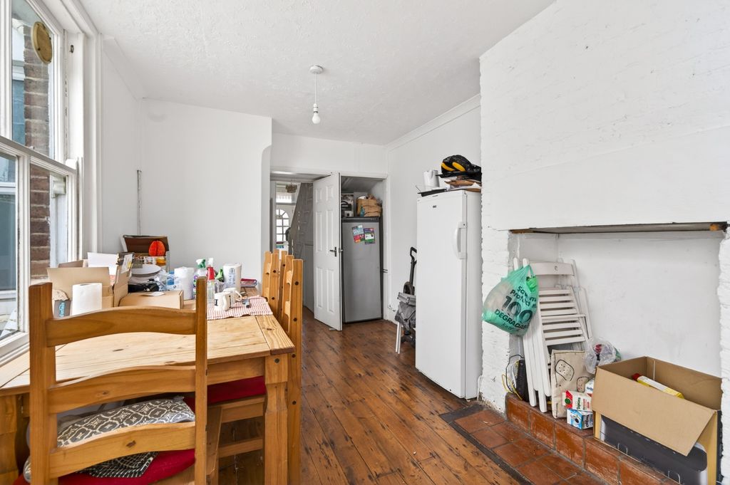 Property photo 3 of 15 5129452