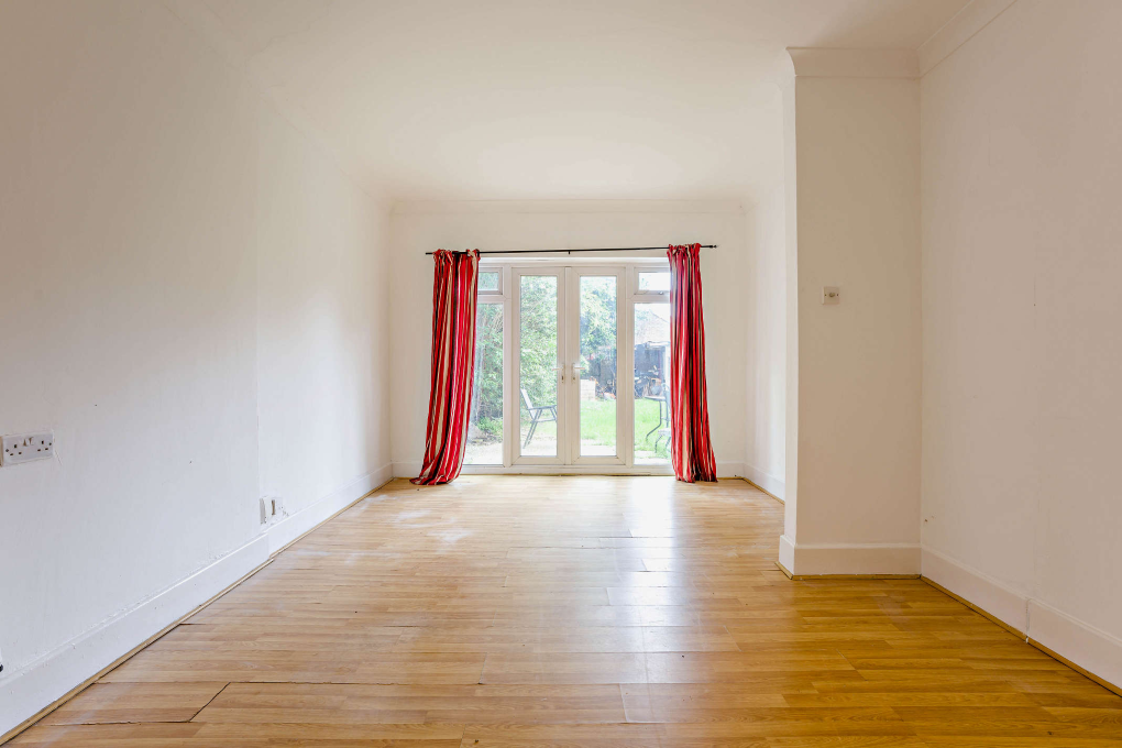 Property photo 3 of 18