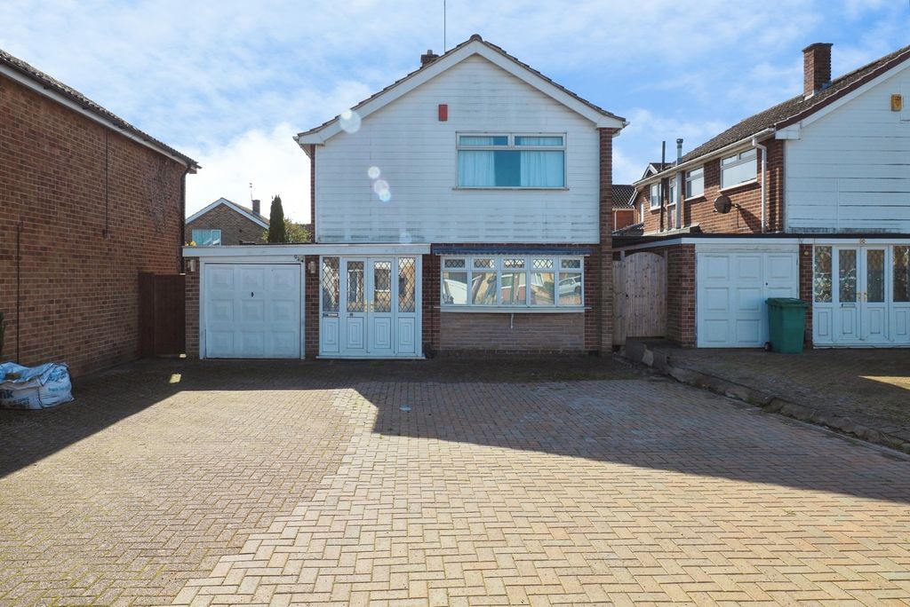 Property photo 1 of 14 Front