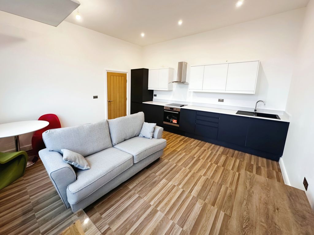 Property photo 1 of 14 Image