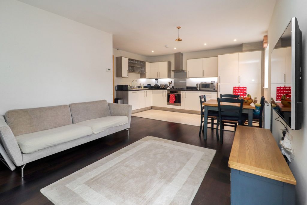 Property photo 2 of 12 Picture No. 07