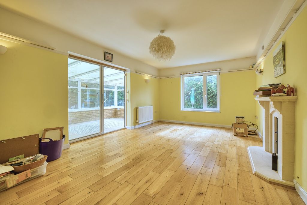 Property photo 2 of 16 Picture 2