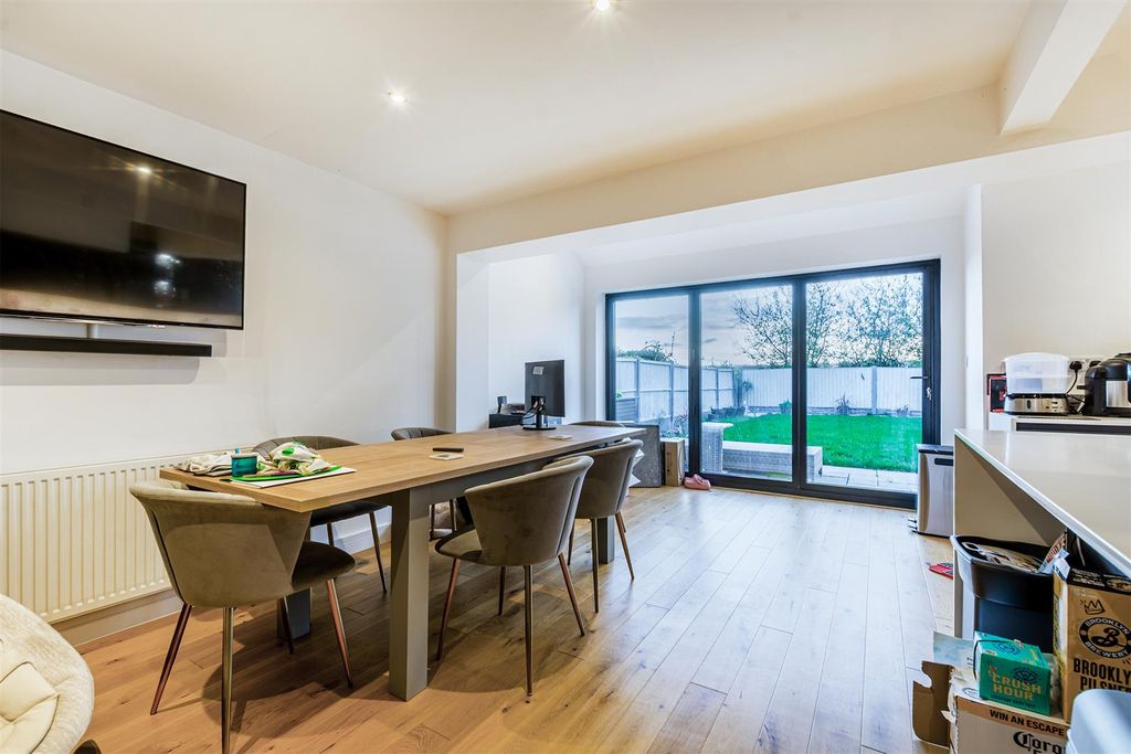 Property photo 3 of 25 Ccltd4.Jpg