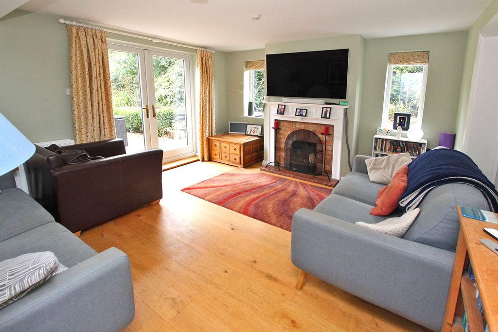 Property photo 3 of 27 Picture 3