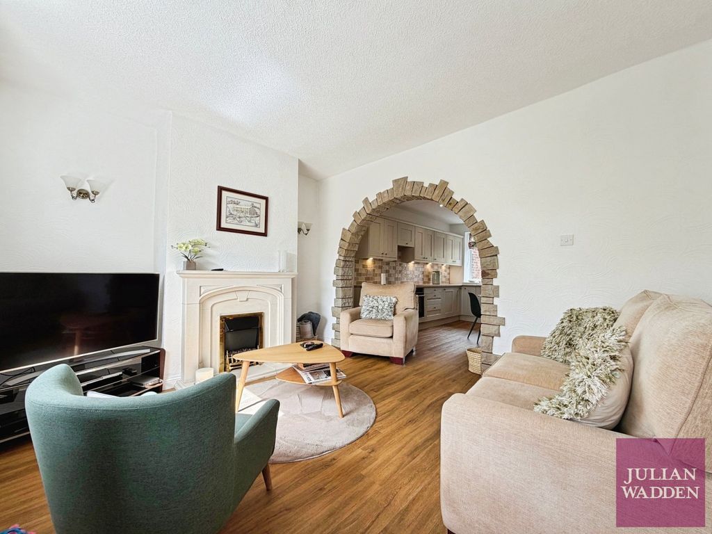 Property photo 2 of 17 Picture No. 07