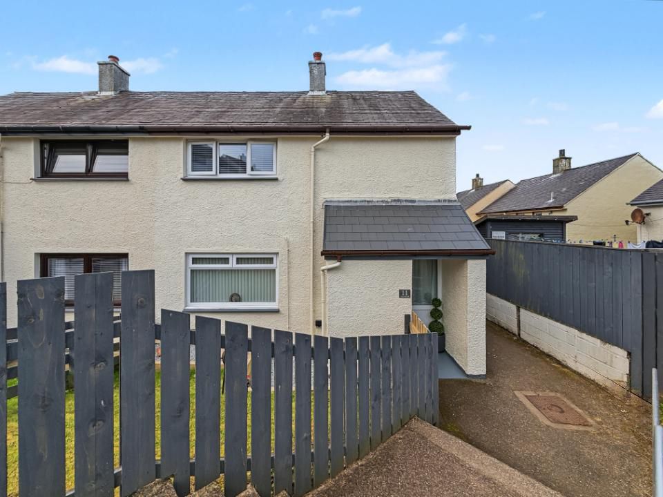 Property photo 3 of 49