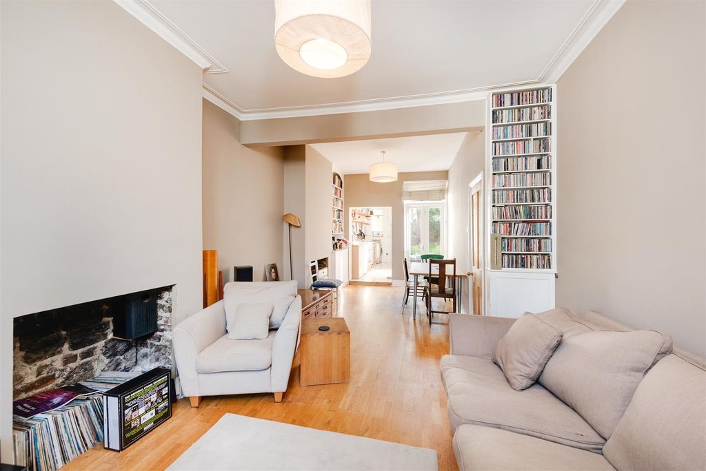 Property photo 3 of 15 53495_Hi_Res_ (3).Jpg