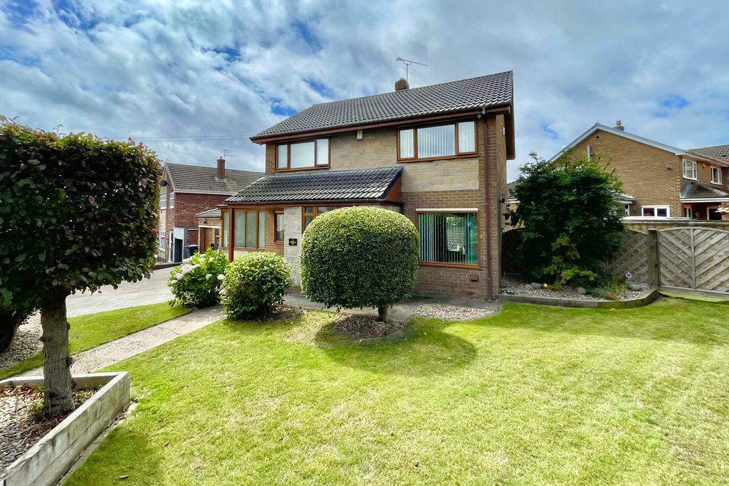 Property photo 1 of 28 1