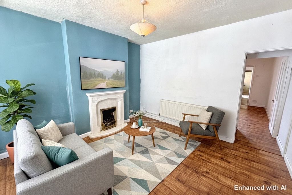 Property photo 2 of 18 5312493