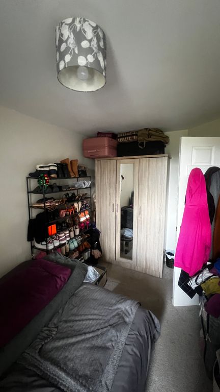 Property photo 3 of 5