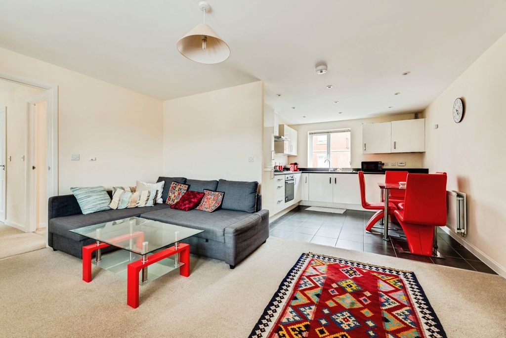 Property photo 2 of 13 Pbox-Img.Jpg