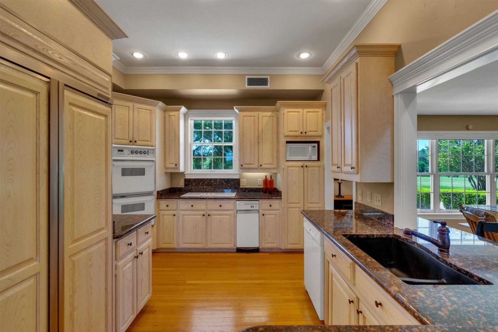 Property photo 3 of 3 <Alttext/>