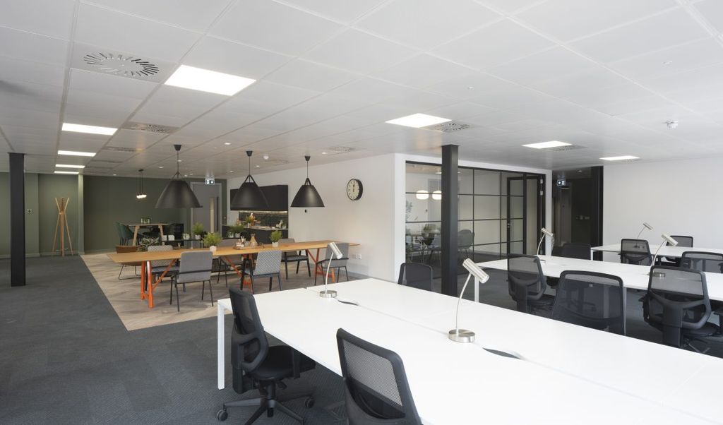 Property photo 1 of 14 Office