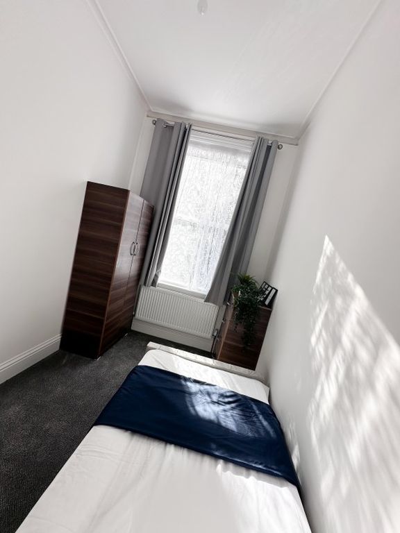 Property photo 2 of 5 Img_9503-2.Jpg