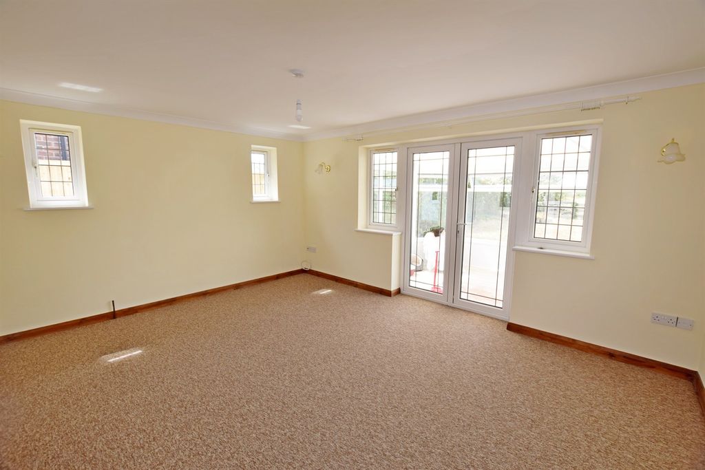 Property photo 2 of 13 Living Room