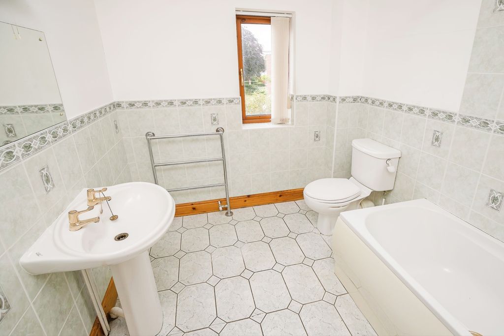Additional image 13 of 4 bed detached house for saleSpringfield Court, Gresford, Wrexham LL12