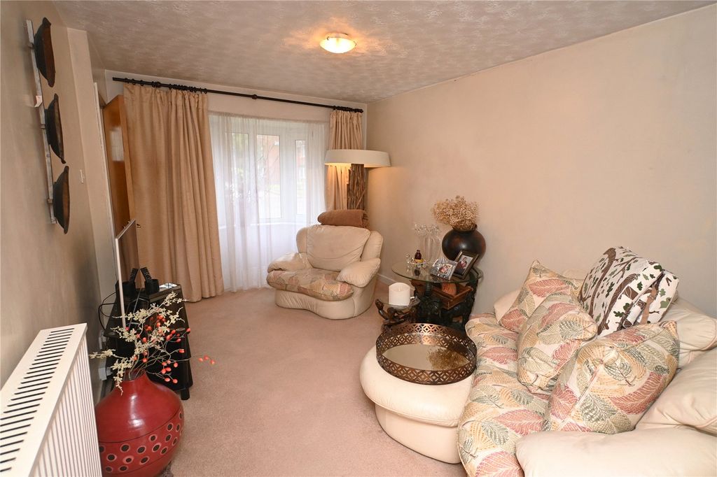 Property photo 2 of 12 Picture No. 06