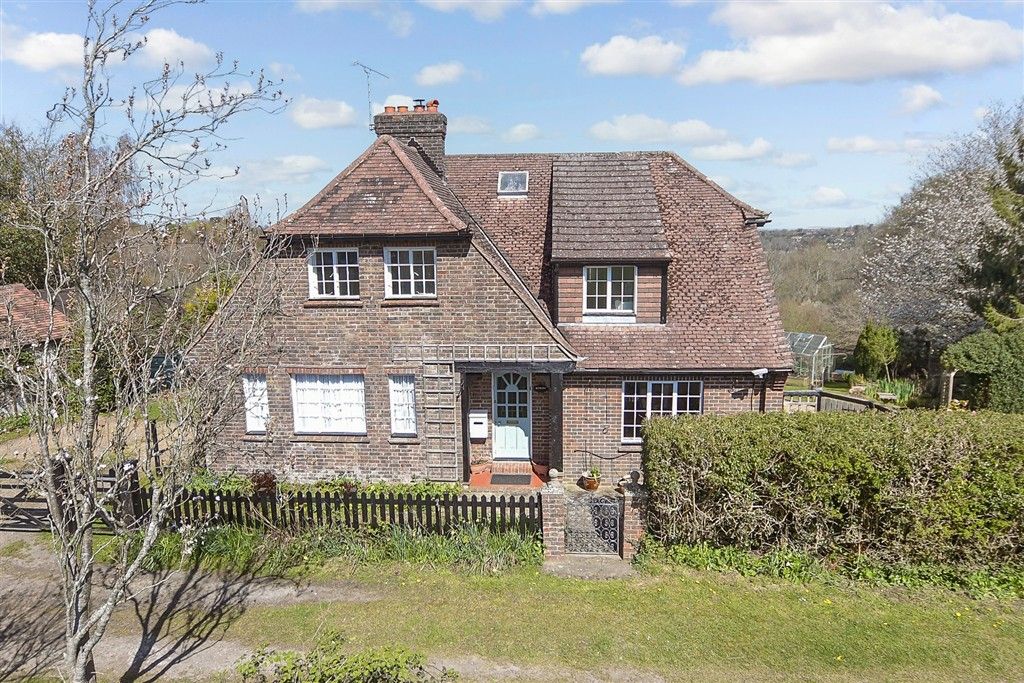 Property photo 1 of 21 External (Web)